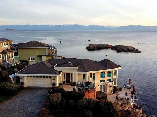 10-300 Plaskett Pl, Esquimalt, BC - Outdoor With Body Of Water With View