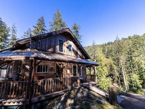 Lot 29 Owen Bay, Sonora Island, BC - Indoor Photo Showing Kitchen With Double Sink