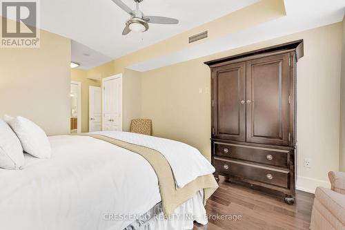 704C - 662 Sheppard Avenue E, Toronto, ON - Indoor Photo Showing Bedroom