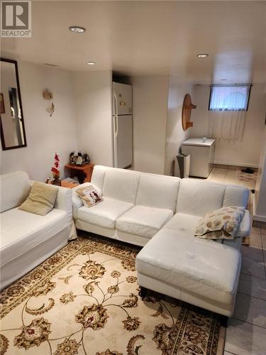 28 Milliken, Elliot Lake, ON - Indoor Photo Showing Living Room