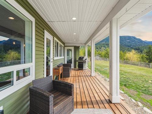 900 Harvie Rd, Barriere, BC - Outdoor With Deck Patio Veranda With Exterior