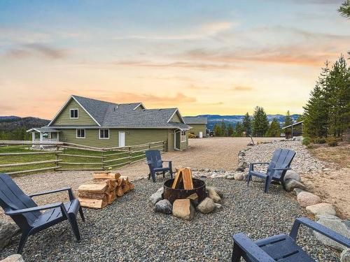 900 Harvie Rd, Barriere, BC - Outdoor With View