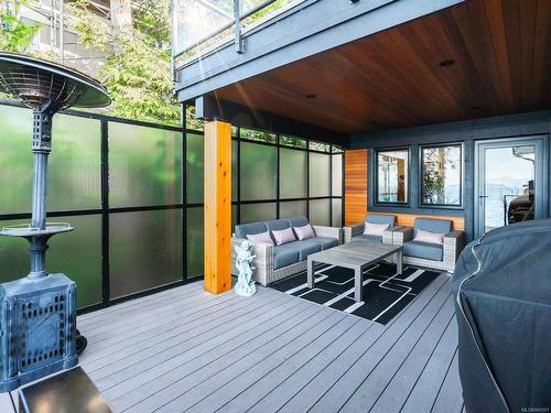 1380 Reef Rd, Nanoose Bay, BC - Outdoor With Deck Patio Veranda With Exterior