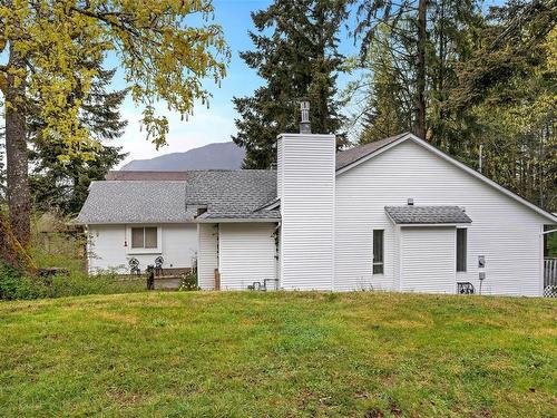 1766 Wilmot Rd, Cowichan Bay, BC - Outdoor