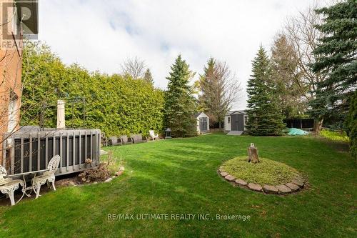 347 Alex Doner Dr, Newmarket, ON - Outdoor With Backyard