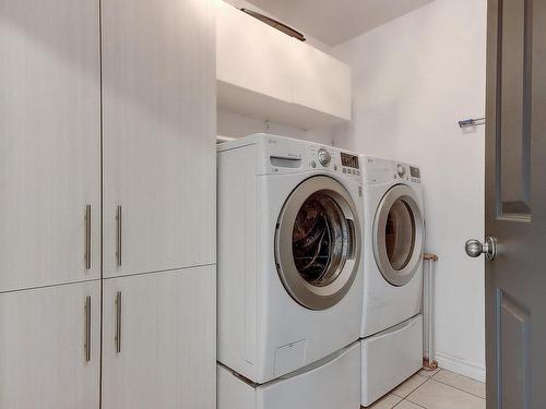 Laundry room - 1877 Rue Bellerive, Saint-Jean-Sur-Richelieu, QC - Indoor Photo Showing Laundry Room