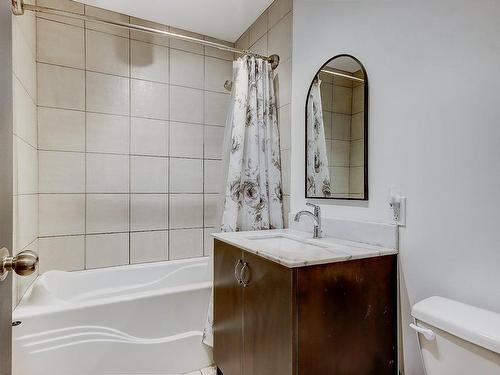 Bathroom - 1877 Rue Bellerive, Saint-Jean-Sur-Richelieu, QC - Indoor Photo Showing Bathroom