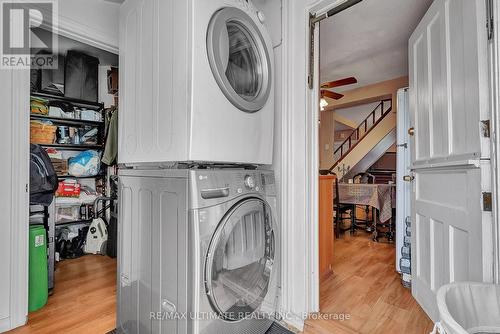 39 Hatherley Rd, Toronto, ON - Indoor Photo Showing Laundry Room