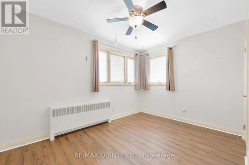 1094 Highway 2 Road, Kingston, ON - Indoor Photo Showing Other Room