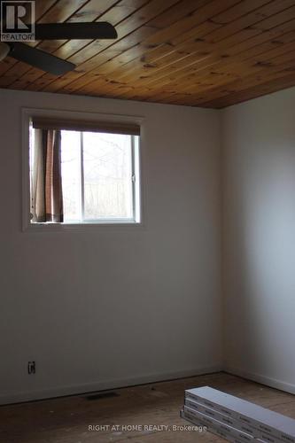1767 Ridge Rd W, Centre Hastings, ON - Indoor Photo Showing Other Room