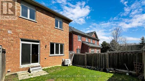 1255 Blencowe Cres, Newmarket, ON - Outdoor With Exterior