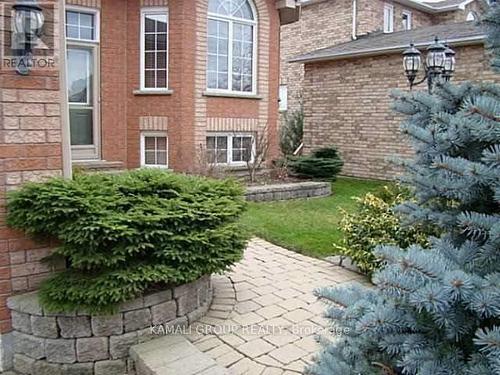 Main - 73 Silver Maple Crescent, Barrie, ON - Outdoor