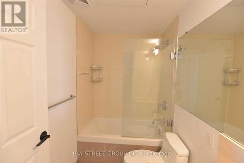 3401 - 50 Charles Street E, Toronto, ON - Indoor Photo Showing Bathroom