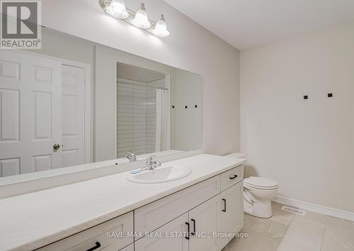 #5 -9 Braida Lane, Halton Hills, ON - Indoor Photo Showing Bathroom