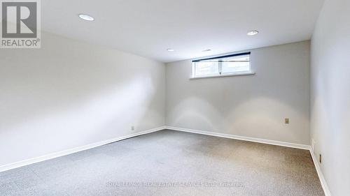 21 Pitkin Court, Toronto (Brookhaven-Amesbury), ON - Indoor Photo Showing Other Room