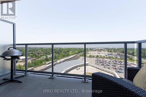 #1104 -2093 Fairview St, Burlington, ON - Outdoor With View
