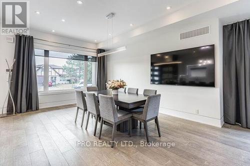 2682 Crystalburn Ave, Mississauga, ON - Indoor Photo Showing Dining Room