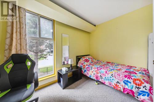 188 - 2095 Roche Court, Mississauga, ON - Indoor Photo Showing Bedroom