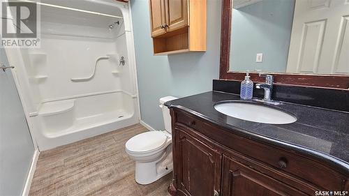 214 Braun Street, Waldeck, SK - Indoor Photo Showing Bathroom