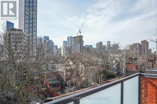 14 - 280 Sherbourne Street, Toronto, ON - Outdoor With Balcony