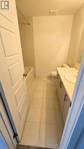 59 Selfridge Way, Whitby, ON - Indoor Photo Showing Bathroom