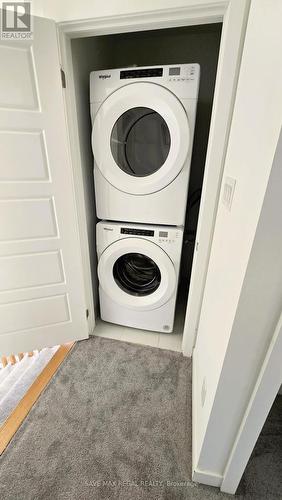 59 Selfridge Way, Whitby, ON - Indoor Photo Showing Laundry Room