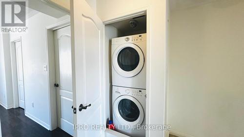 #4 -3070 Thomas St, Mississauga, ON - Indoor Photo Showing Laundry Room