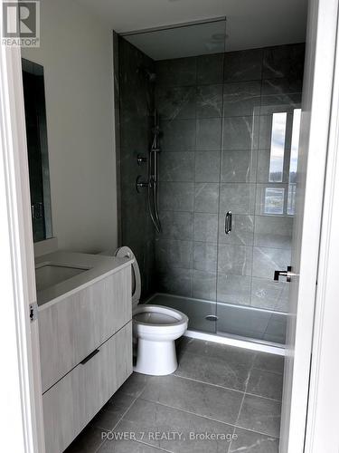 816 - 6 David Eyer Road, Richmond Hill, ON - Indoor Photo Showing Bathroom