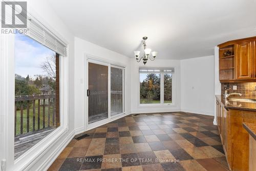 11 Ward Ave, East Gwillimbury, ON - Indoor Photo Showing Other Room