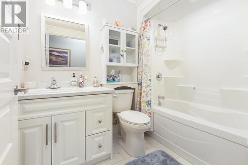 47 Macmar Lane, Conception Bay South, NL - Indoor Photo Showing Bathroom