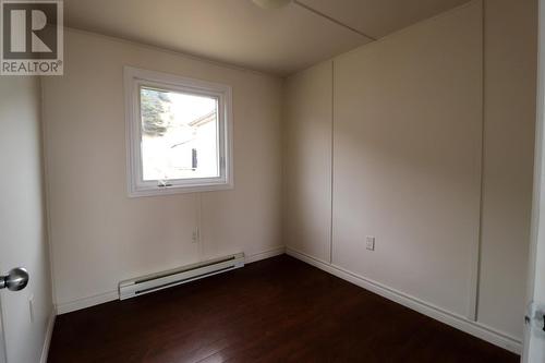 272 Main Street, Trout River, NL - Indoor Photo Showing Other Room