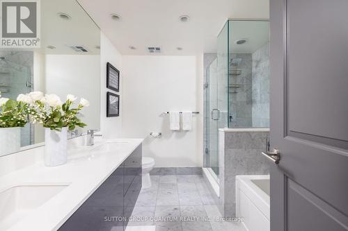 Lph3 - 400 Adelaide Street E, Toronto, ON - Indoor Photo Showing Bathroom