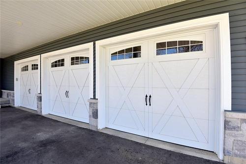 Oversized triple garage with 3 openers - 1423 Nebo Road, Hannon, ON - Outdoor