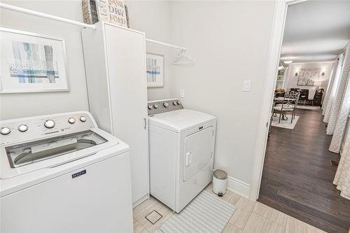 In-law suite/apartment laundry room - 1423 Nebo Road, Hannon, ON - Indoor Photo Showing Laundry Room