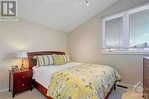 3496 Paul Anka Drive, Ottawa, ON - Indoor Photo Showing Bedroom
