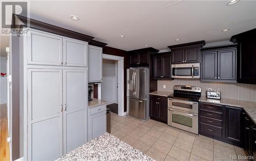 20 Knowlton Crescent, Oromocto, NB - Indoor Photo Showing Kitchen