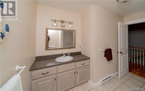 20 Knowlton Crescent, Oromocto, NB - Indoor Photo Showing Bathroom