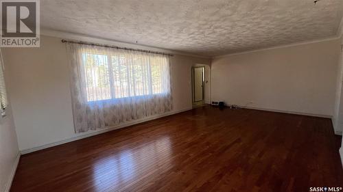 302 Broad Street, Cut Knife, SK - Indoor Photo Showing Other Room