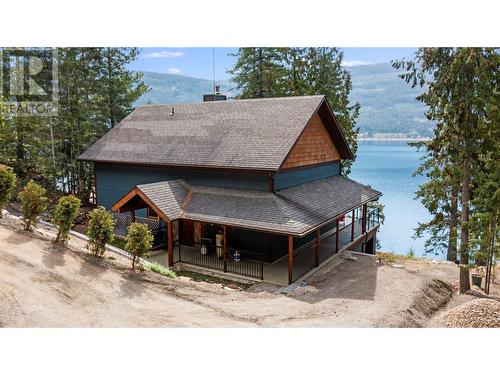 6432 Sunnybrae Canoe Point Road Unit# 6, Tappen, BC - Outdoor