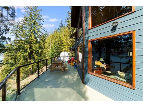 6432 Sunnybrae Canoe Point Road Unit# 6, Tappen, BC - Outdoor
