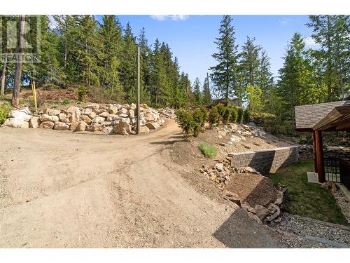 6432 Sunnybrae Canoe Point Road Unit# 6, Tappen, BC - Outdoor