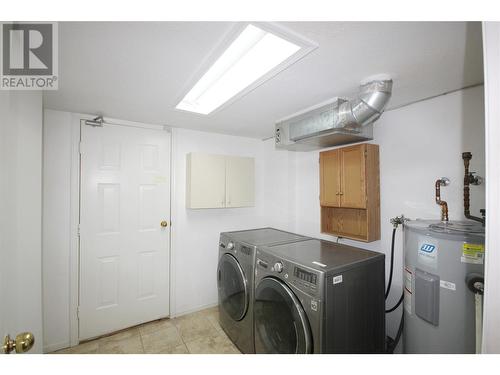 320 Brandon Avenue Unit# 107, Penticton, BC - Indoor Photo Showing Laundry Room