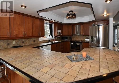 3000 Paulin, Bas Caraquet, NB - Indoor Photo Showing Kitchen With Double Sink