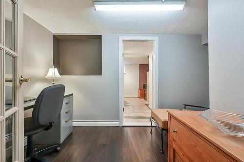 178 Council Crescent, Ancaster, ON - Indoor Photo Showing Office