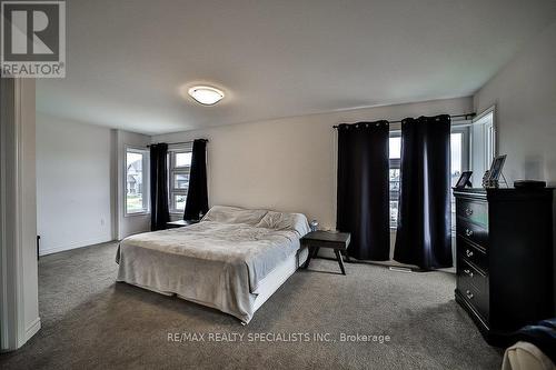 19 Mcgovern Lane, Brant, ON - Indoor Photo Showing Bedroom