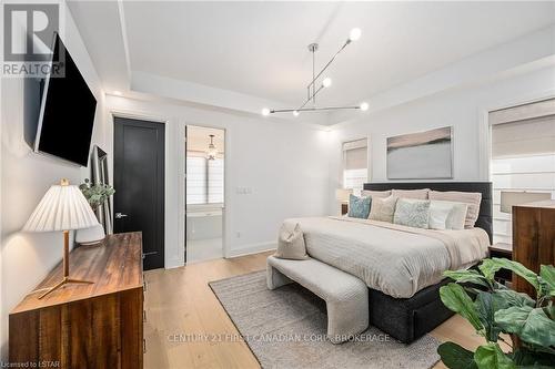 4100 Winterberry Drive, London, ON - Indoor Photo Showing Bedroom