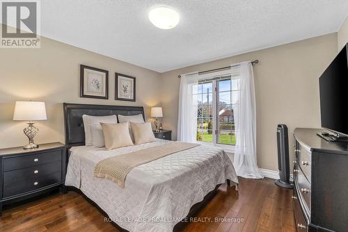 54 Parkside Rd, Belleville, ON - Indoor Photo Showing Bedroom