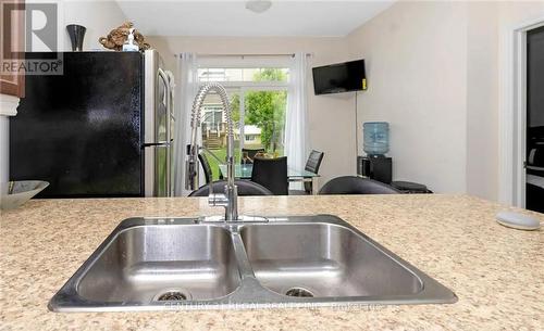 20 Providence Way, Wasaga Beach, ON - Indoor Photo Showing Kitchen With Double Sink