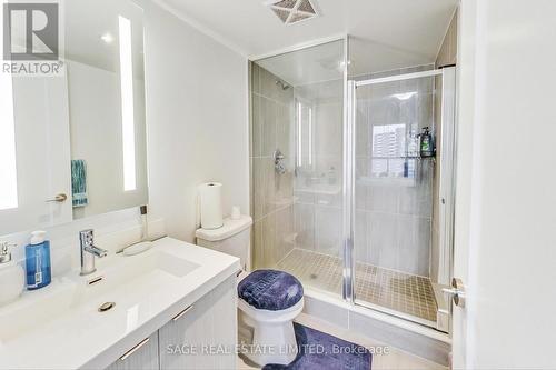 736 - 5 Mabelle Avenue, Toronto, ON - Indoor Photo Showing Bathroom