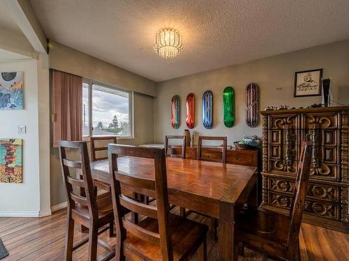 821 Schubert Drive, Kamloops, BC - Indoor Photo Showing Dining Room